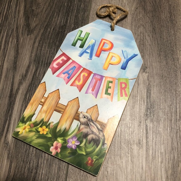NWT happy Easter wooden hanging decor